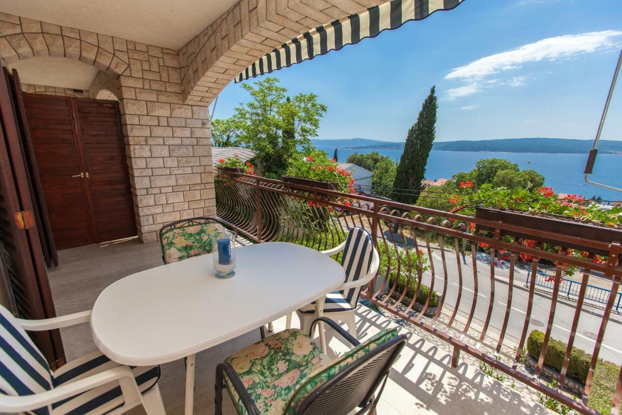 Villa Lesic Dramalj Exterior foto